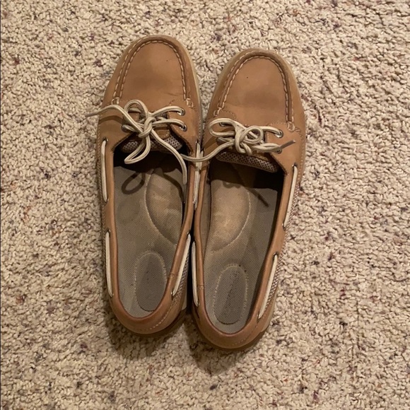 Sperry Boat Shoes - Picture 2 of 3